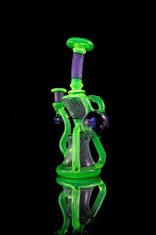 Leaf Glass Special 2023: Artisan Psychonaut Dustin Revere