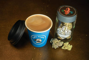 RS11 Flower and Pomander Cappuccino