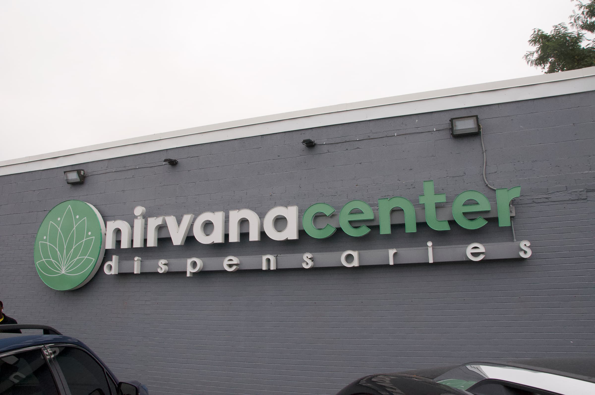 Nov2021_MD_ShopReview_NirvanaC