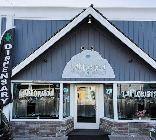 Shop Review: La Florista in Weed