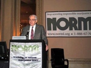 Dr. Grinspoon speaking at a NORML conference.